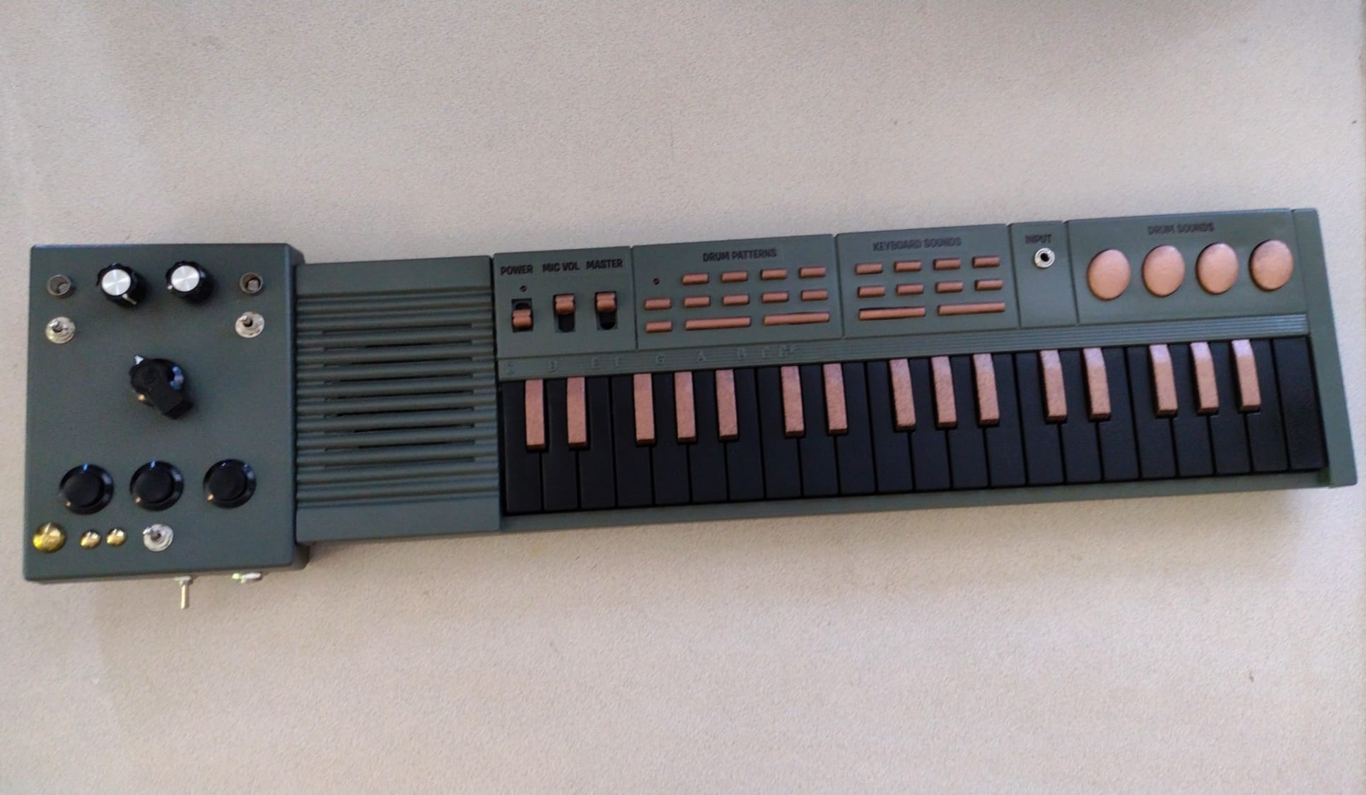 Hing Hon ek-001 keyboard modified by POTAR